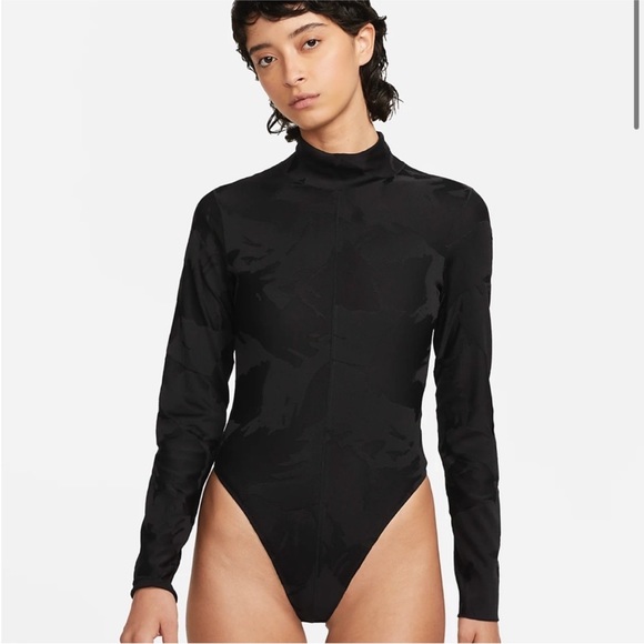 Nike Tops - ‼️FLASH SALE‼️ Nike tech pack black high neck long sleeve bodysuit